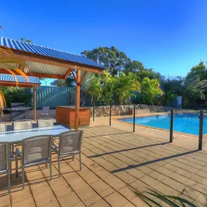 Wallace And Maryborough